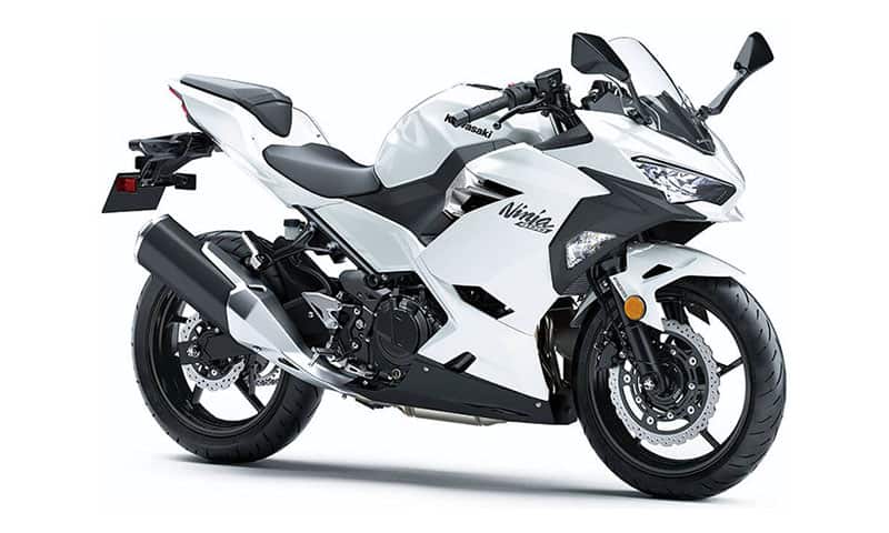 2021-Kawasaki-Ninja-400-White-Black-4