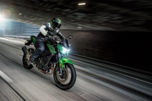 2021-Kawasaki-Z400-Green-black