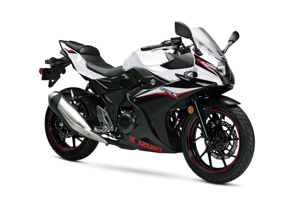 2020-Suzuki-GSX250R3-white