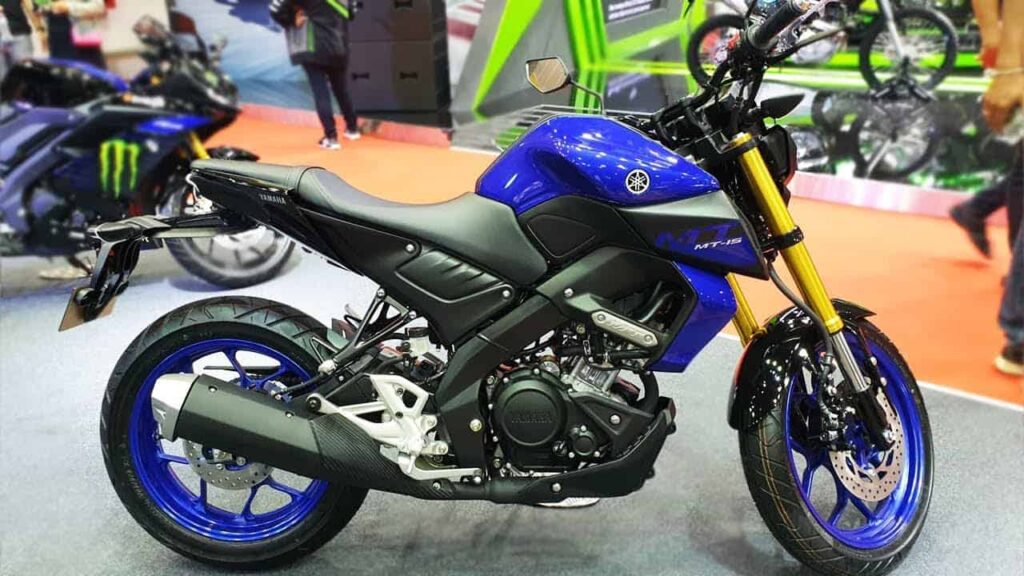2021-Yamaha-MT-15-blue-black-3