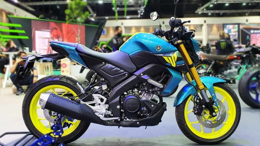 2021-Yamaha-MT15-Blue-Black-Blue-Black-6