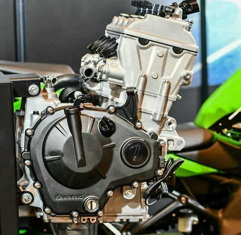 РњРѕС‚РѕС†РёРєР» Kawasaki Ninja ZX 25r