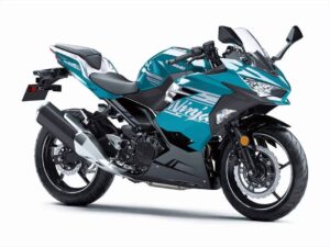 Kawasaki-Ninja-400-Blue-2021