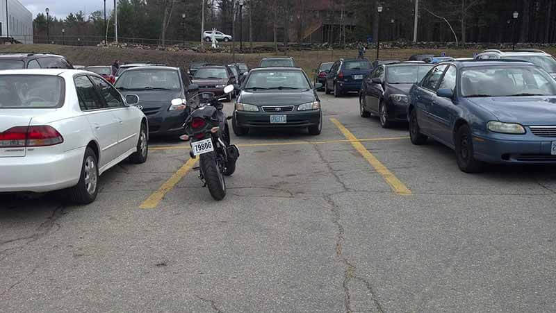 Parking-a-Motorcycle-in-a-Car-Space-micramoto