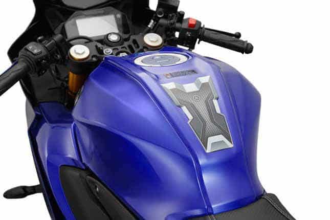 Yamaha R15 V4-gas-tank-blue-micramoto.com (1)