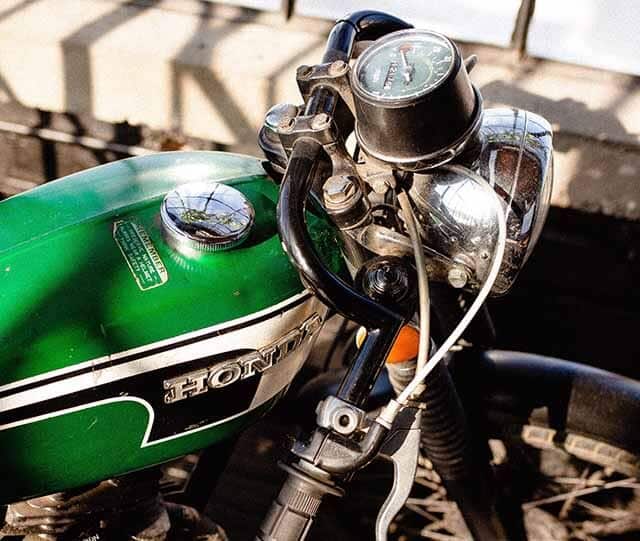 Why-is-green-a-bad-color-for-bikers-micramoto (2)