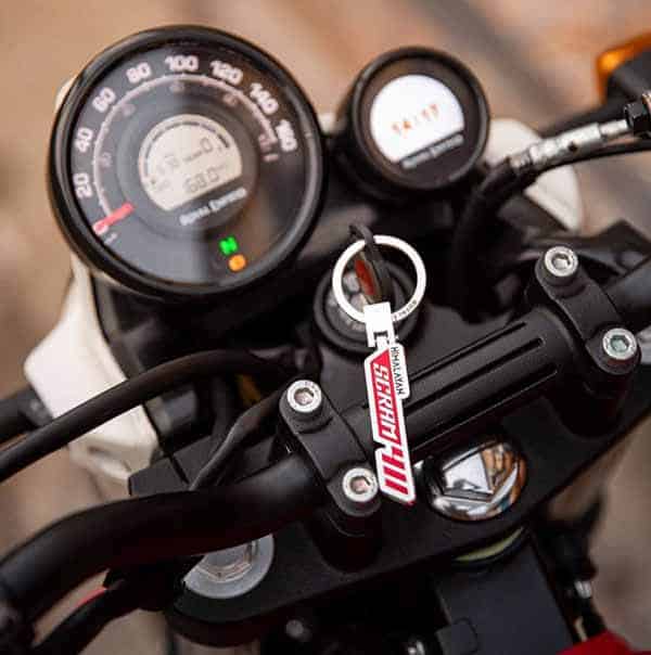 2022-Royal-Enfield-Scram-411-micramoto (4)