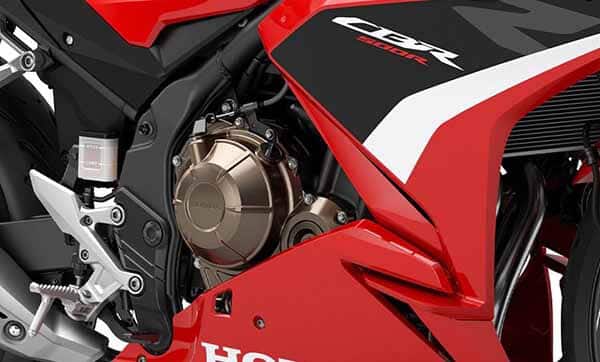 2022-honda-cbr500r-engine-red-micramoto (1)