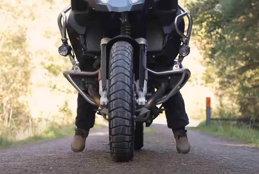 Tips for Riding Heavy Motorcycles