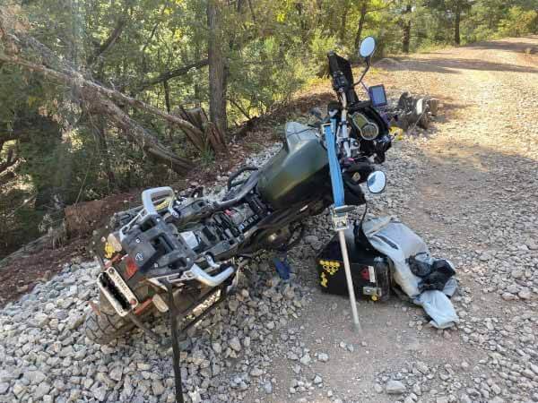 Tools to Lift a Fallen Motorcycle 1