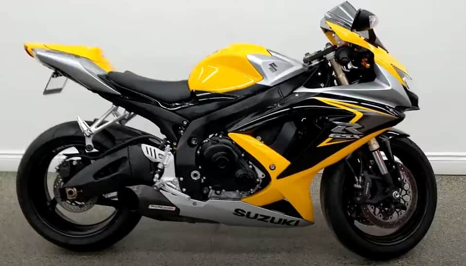 Suzuki GSX-500R