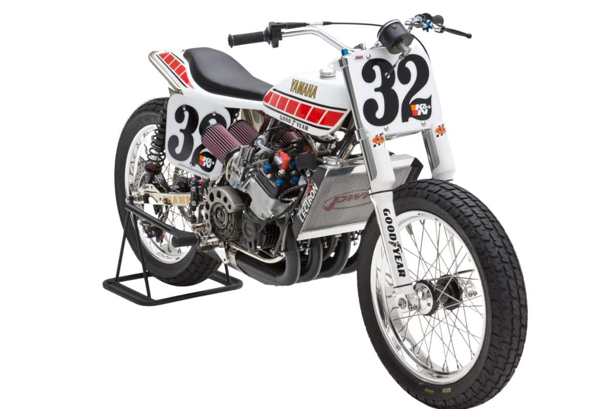 Yamaha TZ750 Flat Tracker