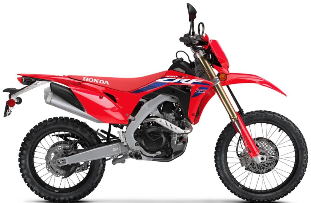 The smallest Red CRF in the 2024 Honda lineup, the 300L, puts on quite a show with that big bike energy. You must not expect too much from this underdog though, despite the media attention and online hype it has received especially with celeb ADV solo rider Itchy Boots’ Noraly Schoenmaker' (5’ 6” & 58 kg) riding it from Patagonia to Alaska with very few breakdowns. In her own words, it is a cheap ADV with soft-ish suspension and not meant to be ridden too aggressively.