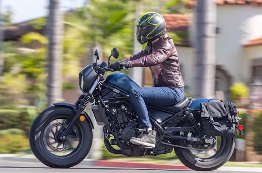 Cruising at high speeds on a Honda Rebel 500. Cruisers are less agile compared to their sportbike nemesis for slow-speed maneuvers and even high-speed cornering performance because of their long wheelbase but with one main advantage; they tend to remain very stable in a straight line at higher speeds.