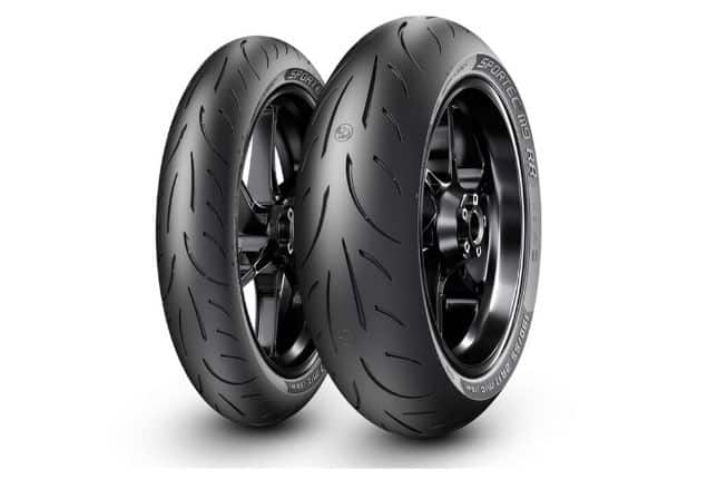 Metzeler Sportec M9 RR Tires